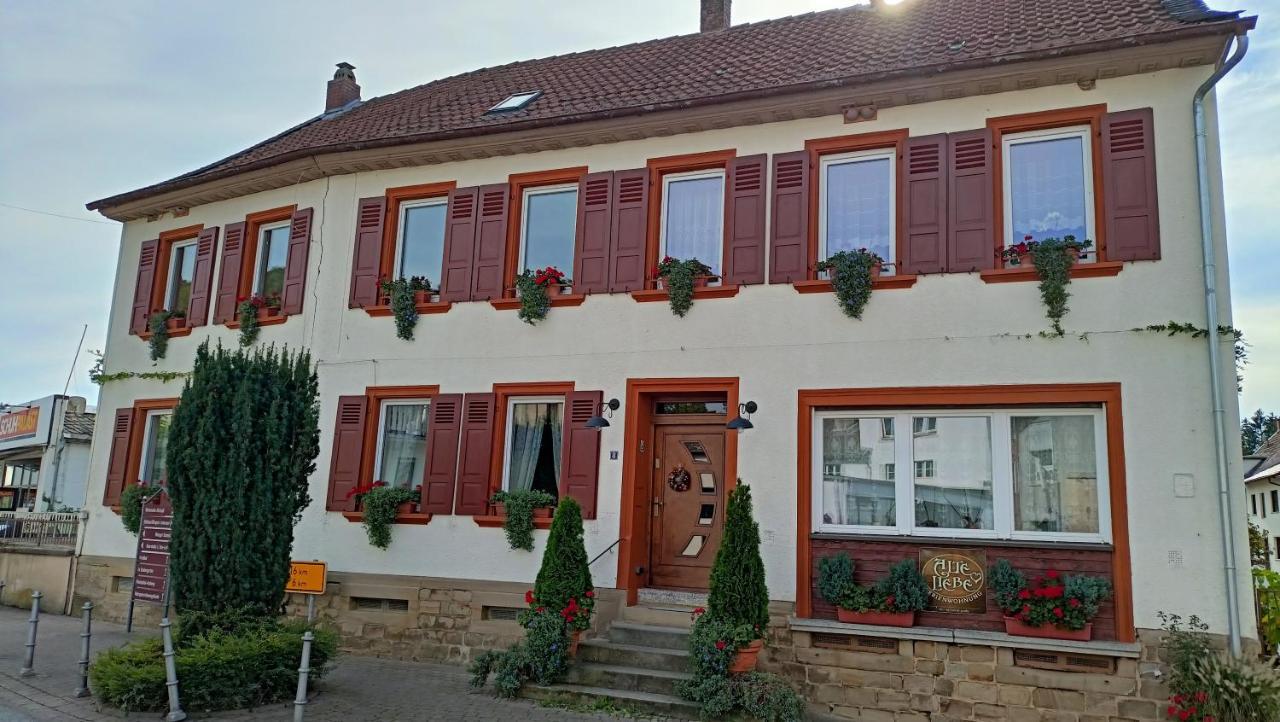 Urlaub Mit Charme In Der Kleinsten Stadt Der Pfalz. Обермошель Екстер'єр фото